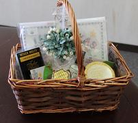 Gift Basket 202//180