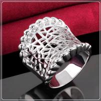 Sterling silver designer ring size 7 202//202