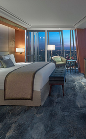 2 Nights in a Deluxe City View Room at the Shangri-La Hotel London