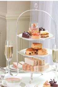 Anna’s Champagne Afternoon Tea for one in the Park Room at Grosvenor House 187//280