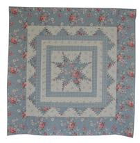 Feathered Star Medallion 202//206