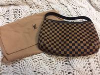 Louis Vuitton Damier Scouge Handbag 202//152
