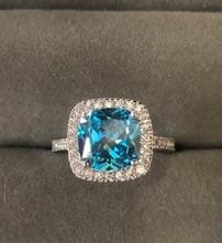 Diamond and Aquamarine Ring 202//221