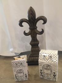 Sharla's/Uptown Décor Gifts 202//269