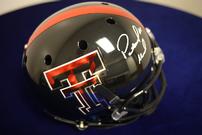 Patrick Mahomes Signed Texas Tech Helmet 202//135
