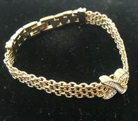 ELEGANT GOLD COLOR BRACELET