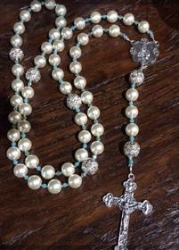 Pearls Rosary 201//280