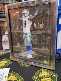 Phrame photo of Dallas Cowboys Amari Cooper signed 202//269