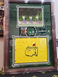 Jack Nicklaus photo with autographed masters flag 202//269