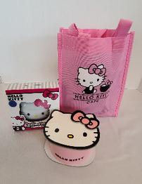 Hello Kitty watch and Hello Kitty purse light, from Tokyo 202//262