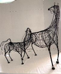 Set of 2 wire horse sculptures,17