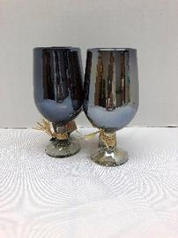 Set of 2 Jan Barboglio wine goblets 202//269