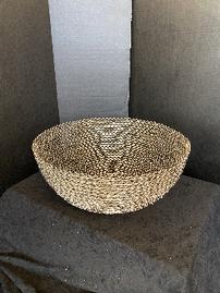 Round metal mesh fruit bowl/basket, 16