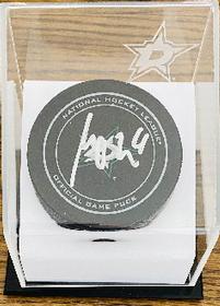 Miro Heiskanen signed hockey puck w/display case 201//280