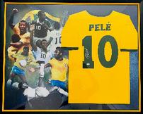 Pele signed Brazil jersey, framed 202//162