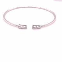 18K white gold cuff bracelet set w/0.33 CT of diamonds 202//202