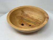 Blonde wide grain wooden bowl with knots 202//152