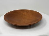 Shallow wooden bowl 202//152