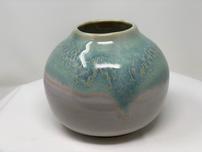 Ceramic pot in shades of aurora borealis 202//152