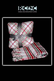 Lacourte Holiday Plaid Blanket & Pillow Set 187//280