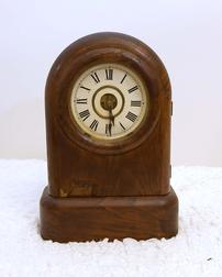 Vintage Seth Thomas Pendulum Clock with Wood Case 202//252