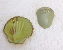 Green Frankoma sea shell and Acorn Wall Sconce 202//162