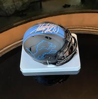 AD signed mini Lions Helmet 202//205