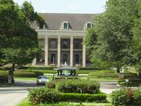 Round of golf for four with lunch and drinks at River Oaks Country Club 202//152