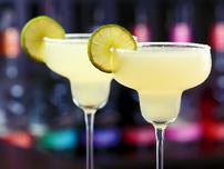 Moms & Margaritas Sign Up Party with the Traveling Spirit Bar 202//152