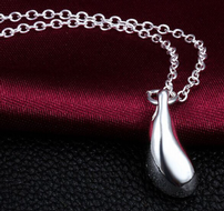 Sterling Silver Layered Teardrop  Necklace 202//190