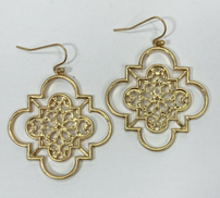 Gold Finished Metal Filigree Design Clover Shape Drop Dangle Hook Earrings 202//182