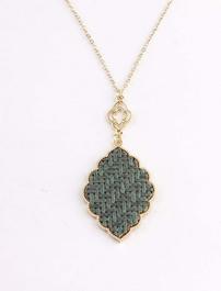 Teal Green Quatrafoil Gold Necklace 202//265
