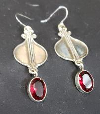 Garnet Antique Dangle Earrings 202//229