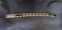 Black and Gold Link Bracelet 202//98