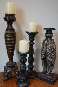 4 Wooden Candlestick 187//280