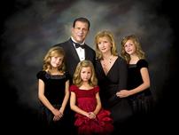 Family Portrait Plus Luxury Stay in New York or Miami 202//152