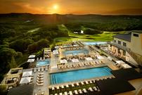 Austin Resort Golf Getaway 202//135